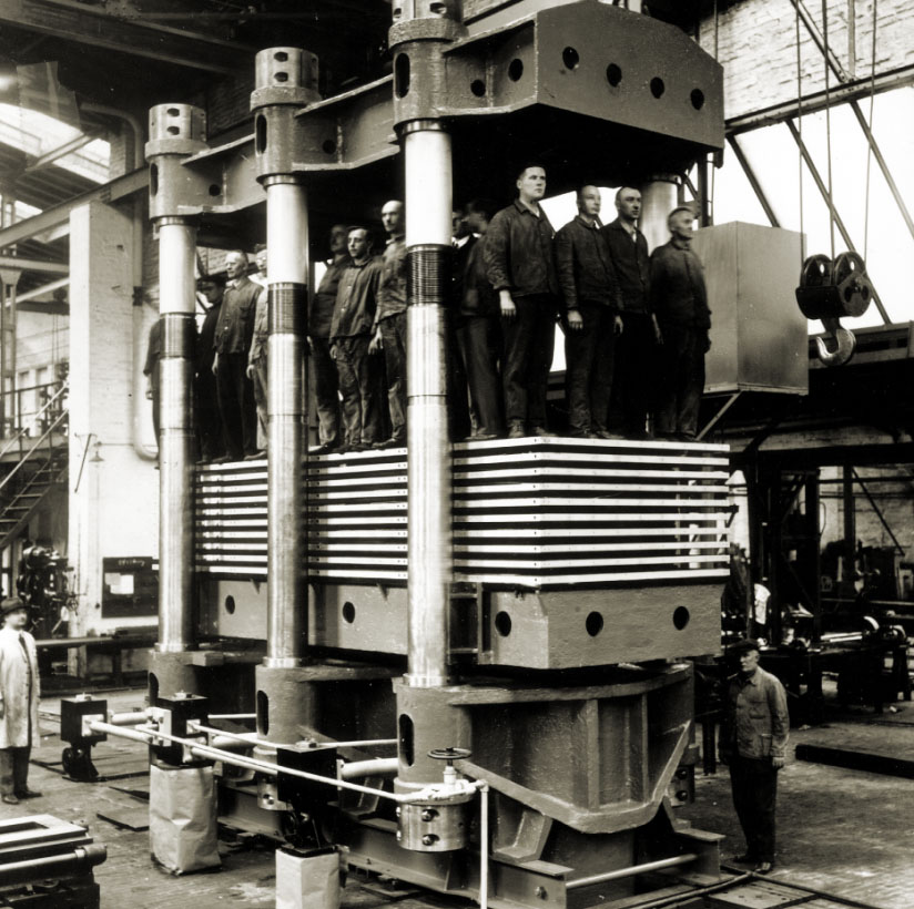 1930